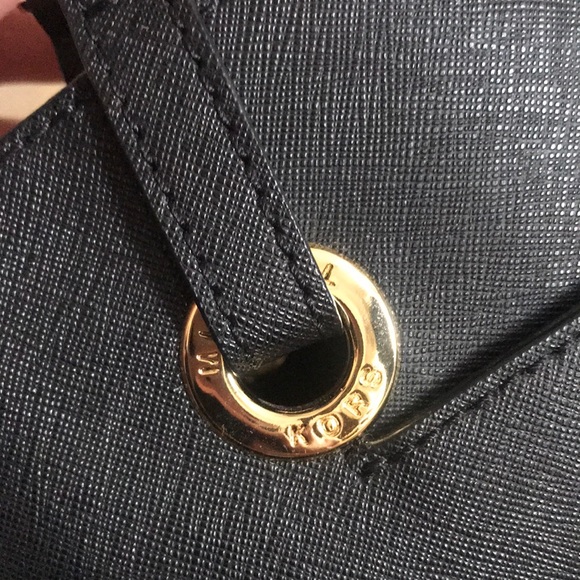 Michael Kors Black Tote - Picture 3 of 16